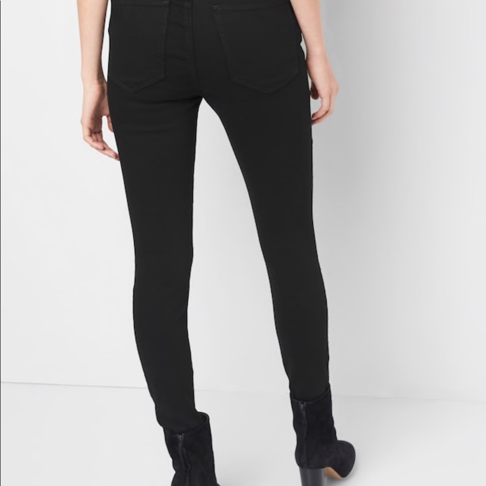 Black Gap True Skinny Super High rise size